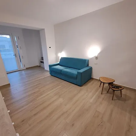 Casa Tizy Apartment Botrugno Exterior photo